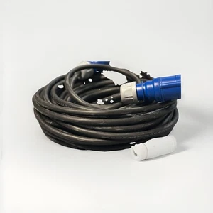 32a Plug to 16a PCE Socket Adaptor using Heavy Duty H07RN-F Rubber Cable 1-50m - Picture 1 of 3