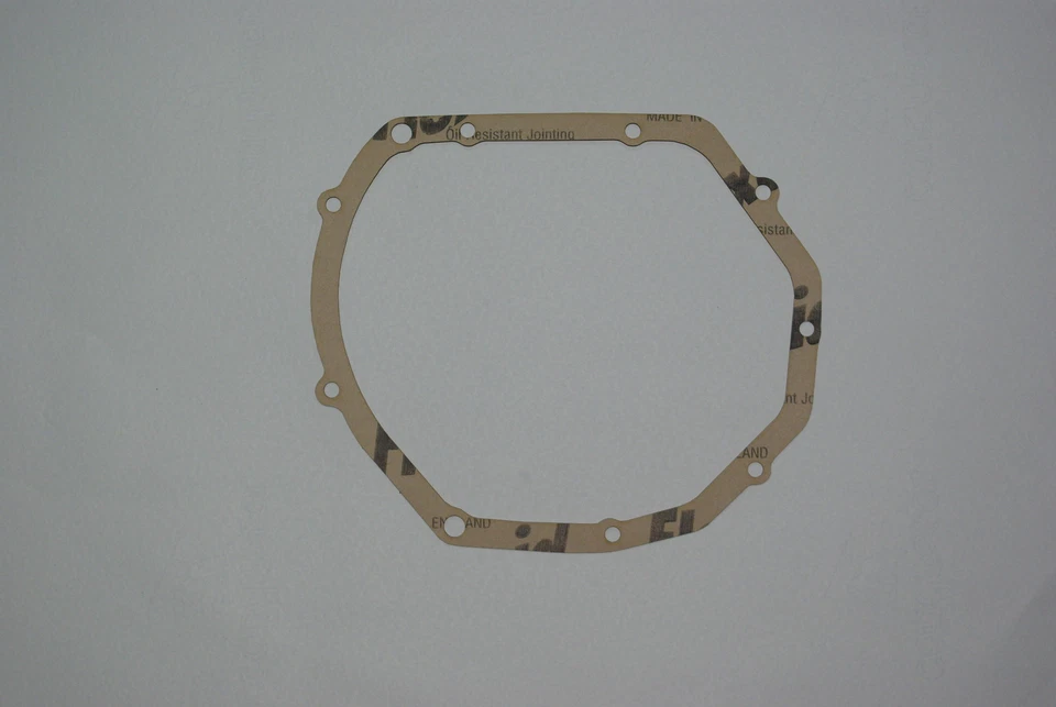 Suzuki GSF 600 95-05 GSF 1200 96-05 GSF650 05-06 Bandit Clutch Cover Gasket - Image 1 of 1