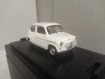 Fiat 600-D (1960) , blanco . Brumm R316-12 . Escala 1/43 - Imagen 1 de 4
