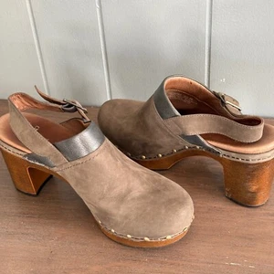 Dansko Delle Clogs Brown Leather Studded Boho Chic Platform Sandals Sz 40 US 9.5 - Picture 1 of 11