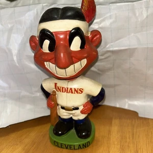 Cleveland Indians Base Verde Bobblehead/Nodder - Imagen 1 de 11
