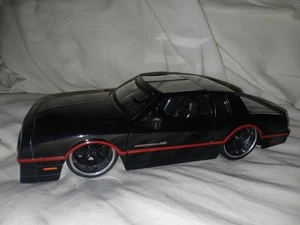 JADA 1/24 BIGTIME MUSCLE BLACK 1986 CHEVY MONTE CARLO SS ( READ AD PLZ) - Bild 1 von 15