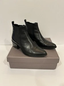 Vagabond Marja Black Pointed Toe Leather Chelsea Booties Pull On Size UK 4/EU 37 - Picture 1 of 11