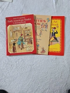 Three Vintage 1980, 94, 96 Folk, Colonial, Early American Coloring Books, UNUSED - Foto 1 di 15