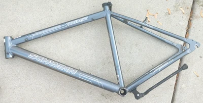 Bicicleta de carretera Schwinn Tourist de 24 velocidades de aleación de aluminio SOLO MARCO Foto 1 de 4