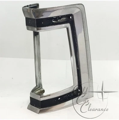 1969-1971 Lincoln Mark III Park Light Bezel LF (C9LY13212A) - Image 1 of 4