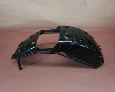 Опорная рама заднего крыла 2005-2009 SUZUKI BOULEVARD C50 VL800 - Изображение 1 из 4