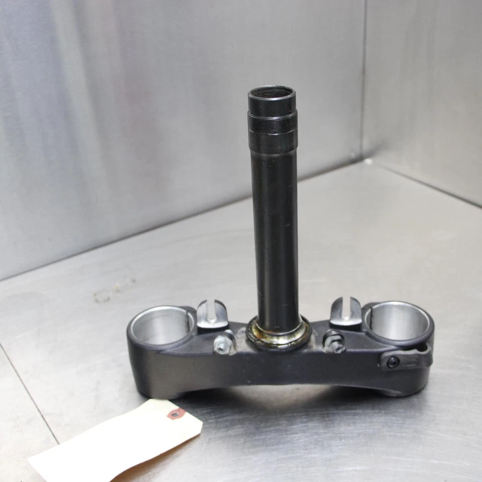 10-14 DUCATI MONSTER 796 Lower Triple Tree Clamp Foto 1 de 4