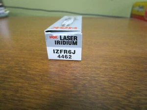 NEW NGK Spark plug IZFR6J Stock # 4462  Mercury  33-8M0037136/843220Q - Bild 1 von 1