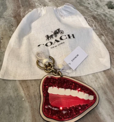 Nuevo con etiquetas Bolso Coach X Tom Wesselmann Labios Dije Rojo Marfil Cuero CA343 + Bolso para el Polvo Foto 1 de 4