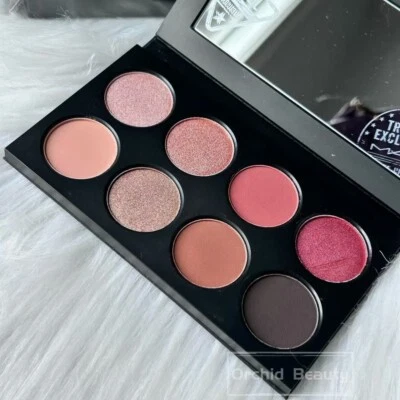 New in Box MAC Travel Exclusive Eye Shadow Palette X8~Rose Gold~Full size~Rare - Image 1 of 3
