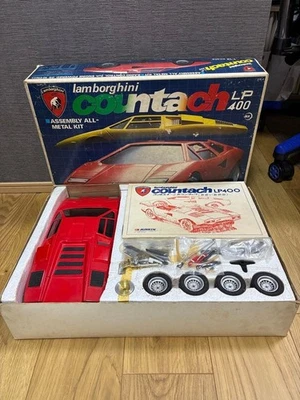 Unassembled COUNTACH 1/12 Lamborghini Model BUNKEN Rare Collectible Kit - Image 1 of 4