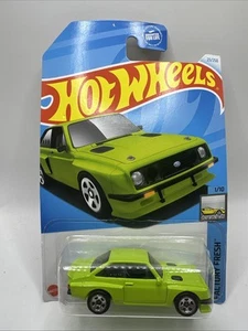 Hot Wheels 2023 Ford Escort Rs2000 Factory Fresh Green - Picture 1 of 2
