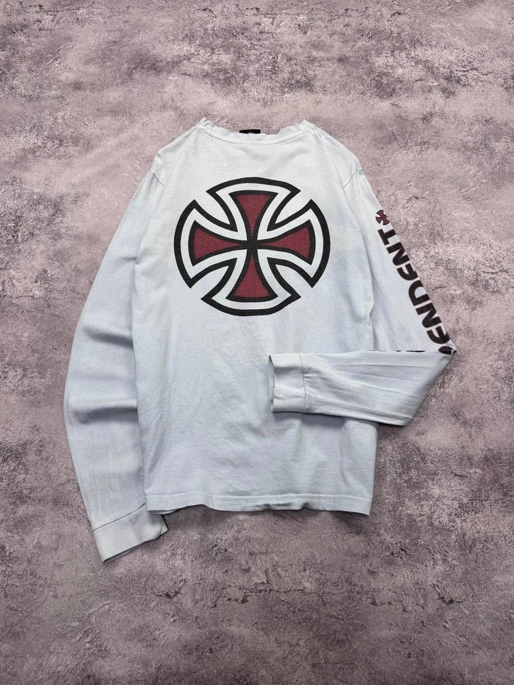 Monopatín vintage Independent Iron Cross manga larga Foto 1 de 4