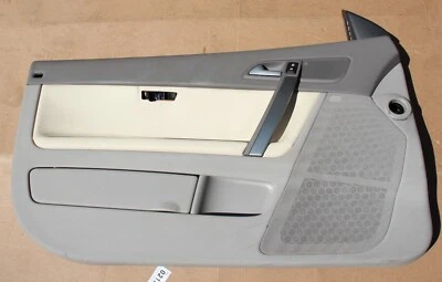 07 VOLVO C70 T5 CONVERTIBLE FRONT LEFT DOOR PANEL - Image 1 of 4