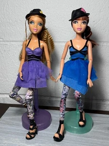Barbie My Scene Pop Divas Nia & Chelsea Bambole Articolate Snodate Rare - Foto 1 di 14