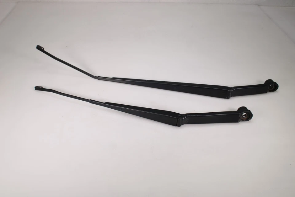 2015-2021 SUBARU WRX STI Left & Right Windshield Wiper Arm Pair OEM - Imagem 1 de 4