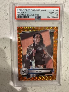 Bayley Orange Geometric 15/25 PSA GEM MT 10 2025 TOPPS CHROME WWE #137 - Bild 1 von 2