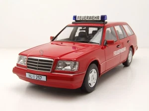 Mercedes E-Klasse T-Modell Kombi S124 Feuerwehr 1995 rot Modellauto 1:18 Triple9 - Bild 1 von 9