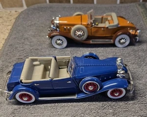 SIGNATURE MODELS 1930 PACKARD & 1932 CHRYSLER LEBARON Scale 1:32 in Original Box - Picture 1 of 17