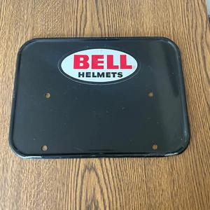 Cascos Bell pieza metálica para moto - Imagen 1 de 4