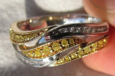 Anillo Effy Canare 14k Dos Tonos Amarillo y Blanco Diamante Talla 7 Onda Banda; 4.36g Foto 1 de 4