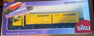 Siku 3424 1:55 LKW Container Truck in original box - Picture 1 of 3