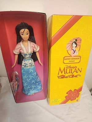 Muñeca Mulan Satiny Shimmer #19432 Disney Mattel 1998 de colección nueva en caja Foto 1 de 4