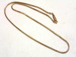 ...Vintage KREMENTZ...Goldfarbene Schlangenkette Halskette...15,25" lang... - Bild 1 von 5
