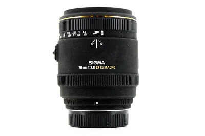  Sigma 70mm f/2.8 EX DG Macro Nikon Lens - Image 1 of 3