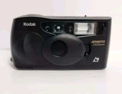 Kodak Advantix 2100 Auto APS Point Film Camera Vintage - Image 1 of 4