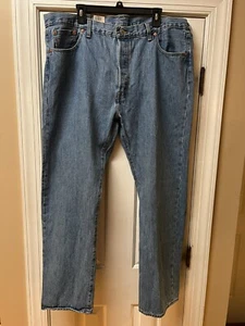 Jeans Levi's Uomo 501 Original Fit Gamba Dritta Bottone Fly Blu Denim 42x32 Nuovo con etichette - Foto 1 di 4