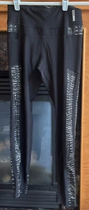 RBX Women’s Black Leggings Capri Cell Phone Pocket Sz Small 28” Inseam Abstract - Picture 1 of 6