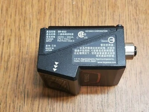 Lector de códigos 2D compacto Keyence SR-652 serie SR-650 nuevo - Imagen 1 de 4