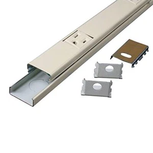 Legrand - Striscia di alimentazione per montaggio a parete Wiremold, V20GB306 - Foto 1 di 7