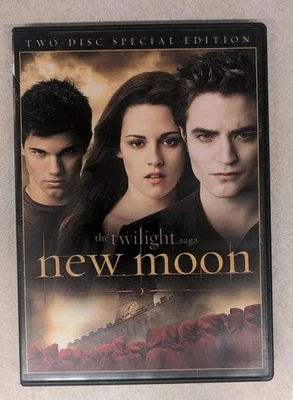 The Twilight Saga: New Moon (Two-Disc Special Edition DVD 2010) **Buy 2 Get 1** - Image 1 of 2
