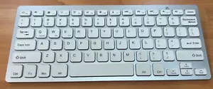 Anker Wireless Keyboard White Slim Bluetooth iOS / Android / Mac / Windows - Picture 1 of 3