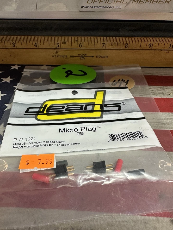 WS Deans WSD1221 Micro 2b Plug New In Package 🇺🇸 Shipped - Image 1 of 3