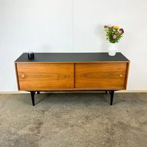 Sideboard Nussbaum 60er Lothar Wegner schwarze Resopalplatte matt restauriert - Bild 1 von 10