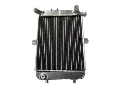 Radiador auxiliar derecho compatible con Audi RS4 B7 8EC/8ED Quattro 4,2 L 2005-2008 8E0121212H Foto 1 de 4