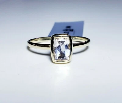 Elegant 9K Yellow Gold Cushion Cut Morganite Ring Size 8/ Anillo de Oro - Image 1 of 4