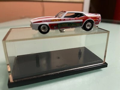 KALITTA STANG! CASI COMO NUEVO JL REAL RIDER "CONNIE KALITTA" (BLANCO/NARANJA) MUSTANG F/C Foto 1 de 4