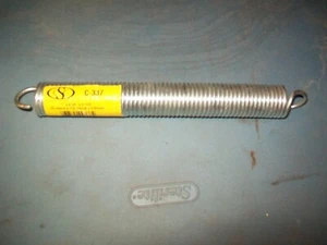 Muelle de extensión utilitario 1 de Century parte # C-337 hecho en EE. UU. - Imagen 1 de 2