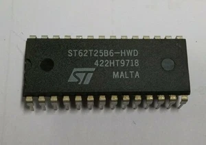 ST62T25B6-HWD IC, DIP 28 ORIGINAL *2 PCS - Picture 1 of 5