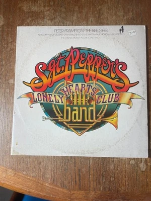 Sgt. Pepper's Lonely Hearts Club Band  2X-LP Bee Gees, Frampton Gatefold Foto 1 de 4