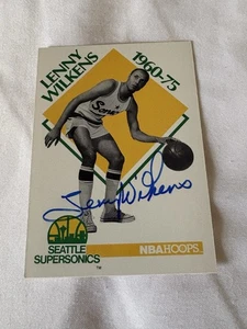 Lenny Wilkens HOF DEC’D AUTOGRAPHED 1990 Hoops CARD w/COA EXTREMELY RARE - Picture 1 of 4