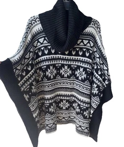 Poncho suéter plumero cuello alto azteca blanco y negro C para mujer - Imagen 1 de 9