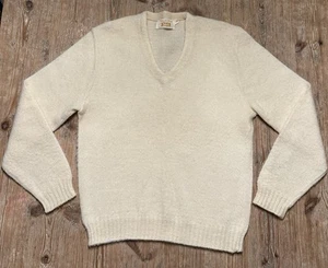 True Vintage 1960s Royal Mist Wool And Mohair V-Neck Sweater Ivory Medium - Picture 1 of 10