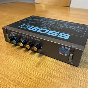 Boss RRV-10 Digital Reverb Used effects pedal no major issues - Picture 1 of 6