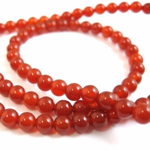 Cuentas de jade rojo - Cuentas de piedras preciosas naturales redondas lisas de 4 mm (se venden por hilo) - Imagen 1 de 2